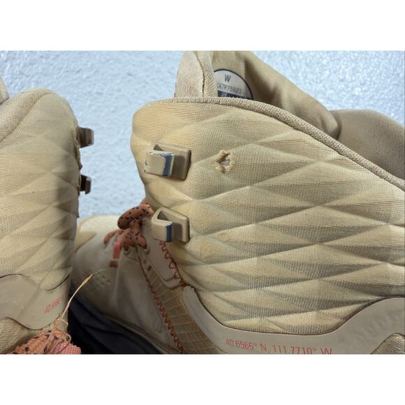 Altra Olympus 5 Mid GTX Womens Ivory Athletic Running Shoes Sz US 8 M EU 41 - Picture 6 of 10